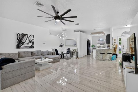 Casa en venta en Clermont, Florida, 3 dormitorios, 139.54 m2 № 2386157 - foto 8