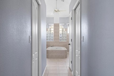 Casa en venta en Weeki Wachee, Florida, 4 dormitorios, 233.46 m2 № 1546877 - foto 28