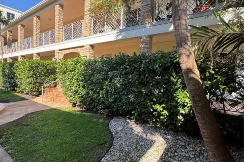 Condominio en venta en Miami Beach, Florida, 1 dormitorio, 65.96 m2 № 1985385 - foto 5