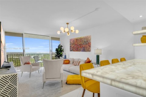 Copropriété à louer à Miami, Floride: 1 chambre, 76.92 m2 № 1871318 - photo 2