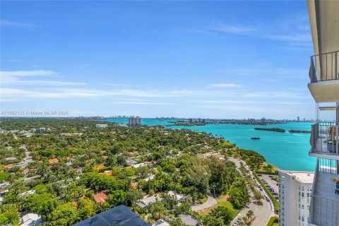 Copropriété à louer à Miami, Floride: 1 chambre, 76.92 m2 № 1871318 - photo 18