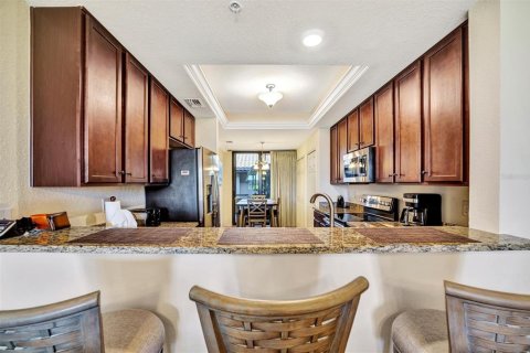Condo in Bradenton, Florida, 2 bedrooms in LAKEWOOD NATIONAL  № 1562316 - photo 12