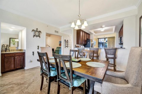 Condo in Bradenton, Florida, 2 bedrooms in LAKEWOOD NATIONAL  № 1562316 - photo 16