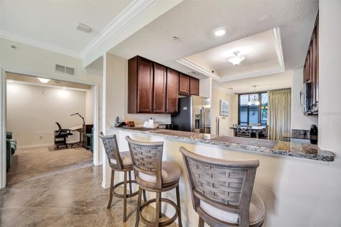 Condo in Bradenton, Florida, 2 bedrooms in LAKEWOOD NATIONAL  № 1562316 - photo 13