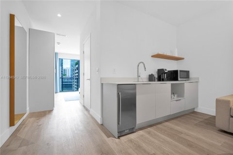 Condo in Miami, Florida  № 2045738 - photo 11