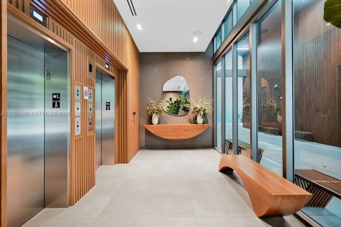 Condo in Miami, Florida  № 2045738 - photo 22