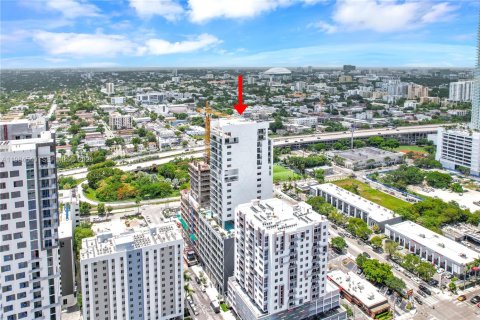 Condo in Miami, Florida  № 2045738 - photo 26