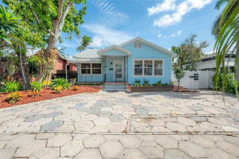 Casa en venta en Saint Petersburg, Florida, 4 dormitorios, 202.43 m2 № 1834880 - foto 29