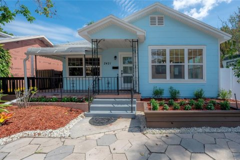 Casa en venta en Saint Petersburg, Florida, 4 dormitorios, 202.43 m2 № 1834880 - foto 25