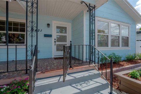 Casa en venta en Saint Petersburg, Florida, 4 dormitorios, 202.43 m2 № 1834880 - foto 26