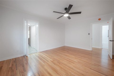 Casa en venta en Saint Petersburg, Florida, 4 dormitorios, 202.43 m2 № 1834880 - foto 23