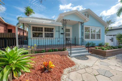 Casa en venta en Saint Petersburg, Florida, 4 dormitorios, 202.43 m2 № 1834880 - foto 6