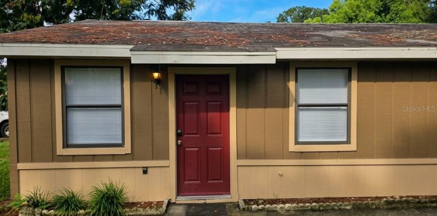 Appartement à Auburndale, Floride 1 chambre, 79.43 m2 № 2410484