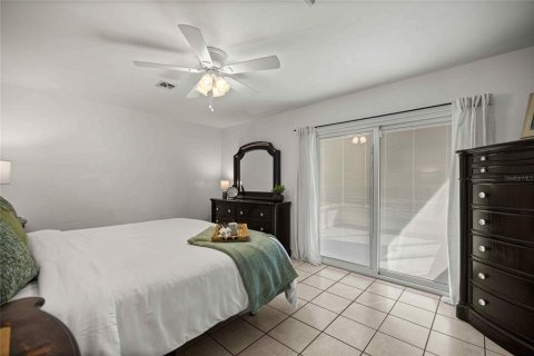 Casa en venta en Ocala, Florida, 5 dormitorios, 225.38 m2 № 2199566 - foto 21
