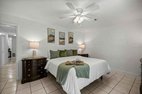 Casa en venta en Ocala, Florida, 5 dormitorios, 225.38 m2 № 2199566 - foto 22
