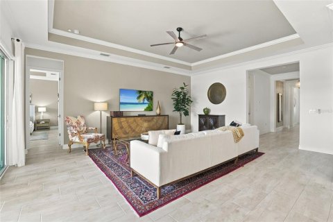 Casa en venta en Fort Myers, Florida, 4 dormitorios, 253.16 m2 № 2418486 - foto 10