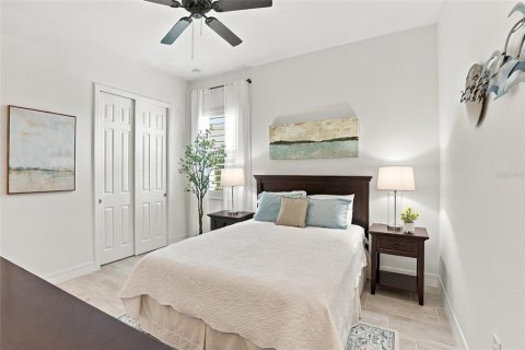 Casa en venta en Fort Myers, Florida, 4 dormitorios, 253.16 m2 № 2418486 - foto 26