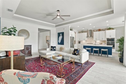 Casa en venta en Fort Myers, Florida, 4 dormitorios, 253.16 m2 № 2418486 - foto 9