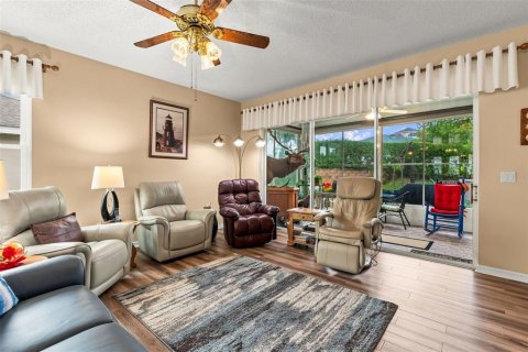 Casa en venta en Tavares, Florida, 3 dormitorios, 142.6 m2 № 2208005 - foto 6
