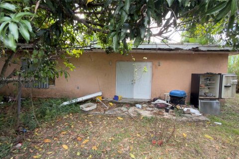 Villa ou maison à vendre à Miami, Floride: 4 chambres, 188.03 m2 № 1970538 - photo 8