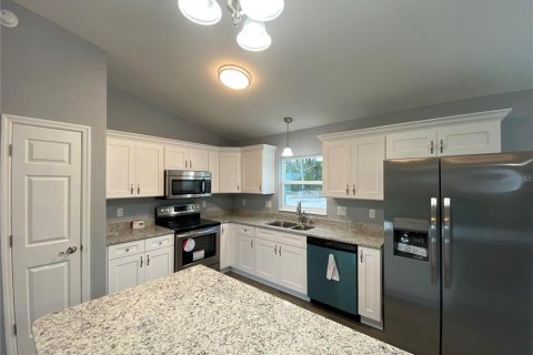 House in Ocala, Florida 3 bedrooms, 128.21 sq.m. № 1780737 - photo 7