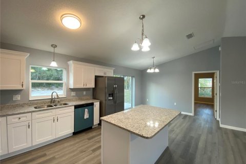 House in Ocala, Florida 3 bedrooms, 128.21 sq.m. № 1780737 - photo 5