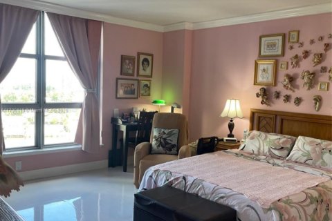 Condominio en venta en Aventura, Florida, 1 dormitorio, 101.36 m2 № 1652831 - foto 28