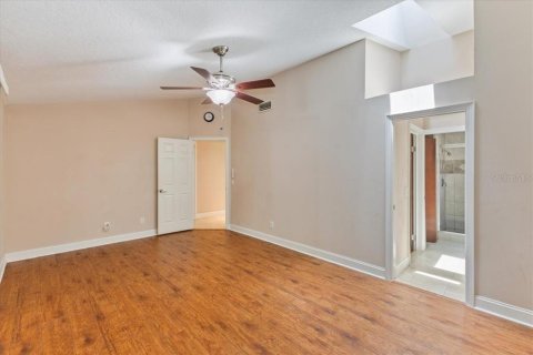Casa en venta en Orlando, Florida, 3 dormitorios, 136.1 m2 № 1795581 - foto 12