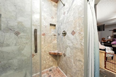 Купить виллу или дом в Гранд Айленд, Флорида 6 комнат, 113.53м2, № 1915060 - фото 25