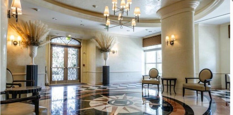 Condominio en West Palm Beach, Florida, 2 dormitorios  № 1141339