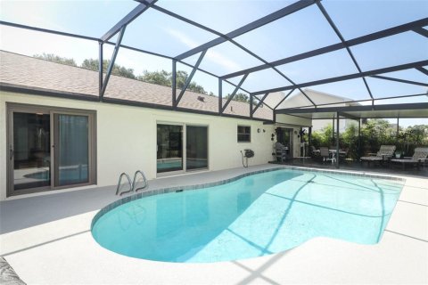 House in Orlando, Florida 3 bedrooms, 171.13 sq.m. № 1757497 - photo 2