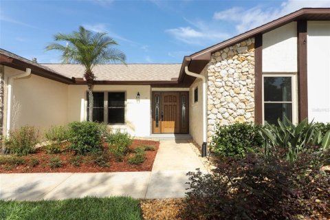 House in Orlando, Florida 3 bedrooms, 171.13 sq.m. № 1757497 - photo 14