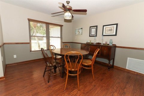 House in Orlando, Florida 3 bedrooms, 171.13 sq.m. № 1757497 - photo 15