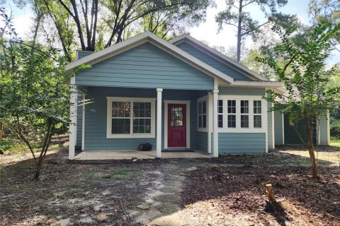 House in Trenton, Florida 2 bedrooms, 99.96 sq.m. № 2329888