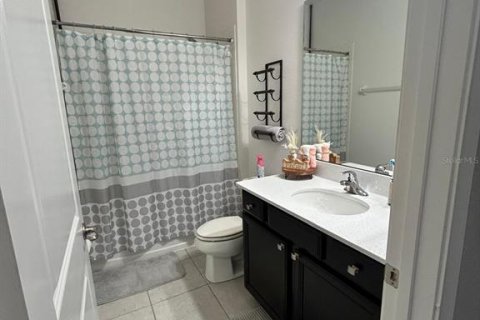 House in Davenport, Florida 3 bedrooms, 147.44 sq.m. № 2152060 - photo 27
