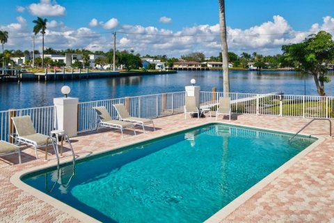 Condo in Fort Lauderdale, Florida, 2 bedrooms № 2082651 - photo 29