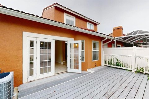 Townhouse in Altamonte Springs, Florida 3 bedrooms, 147.62 sq.m. № 2291918 - photo 11