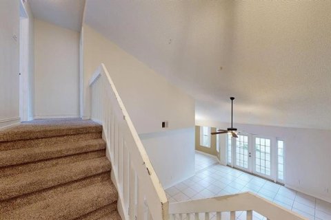Townhouse in Altamonte Springs, Florida 3 bedrooms, 147.62 sq.m. № 2291918 - photo 24