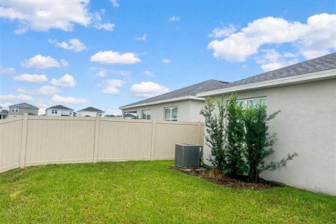 Villa ou maison à louer à Davenport, Floride: 4 chambres, 171.87 m2 № 2399368 - photo 17
