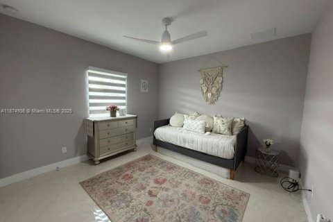 House in Port St. Lucie, Florida 5 bedrooms № 1926109 - photo 17