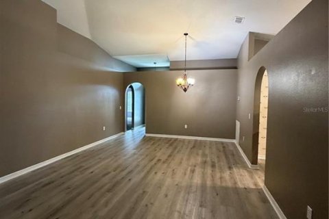 Casa en alquiler en Kissimmee, Florida, 4 dormitorios, 171.68 m2 № 2114796 - foto 10