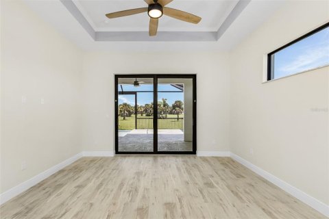 Casa en venta en Punta Gorda, Florida, 3 dormitorios, 189.99 m2 № 1894974 - foto 17