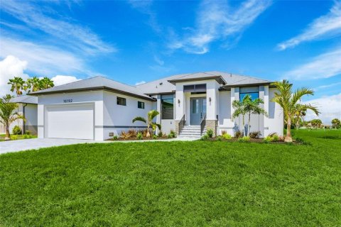 Casa en venta en Punta Gorda, Florida, 3 dormitorios, 189.99 m2 № 1894974 - foto 1