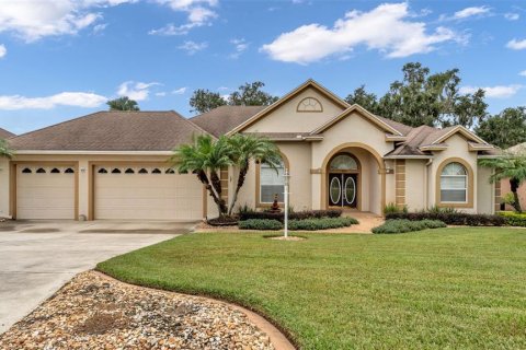 Casa en venta en Winter Haven, Florida, 3 dormitorios, 213.21 m2 № 1919509 - foto 2