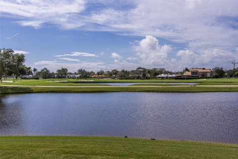 Condo in Fort Lauderdale, Florida, 2 bedrooms  № 2250835 - photo 2