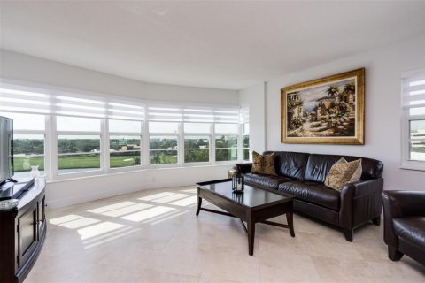 Condo in Fort Lauderdale, Florida, 2 bedrooms  № 2250835 - photo 22