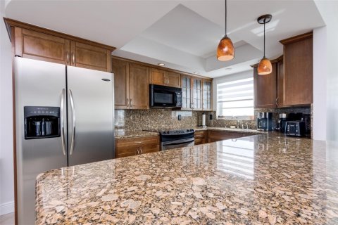 Condo in Fort Lauderdale, Florida, 2 bedrooms  № 2250835 - photo 14