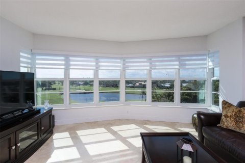 Condo in Fort Lauderdale, Florida, 2 bedrooms  № 2250835 - photo 23