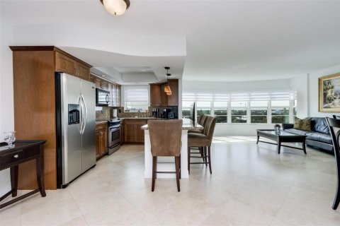 Condo in Fort Lauderdale, Florida, 2 bedrooms  № 2250835 - photo 15