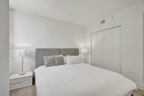 Copropriété à louer à Miami, Floride: 2 chambres, 90.3 m2 № 1960758 - photo 21